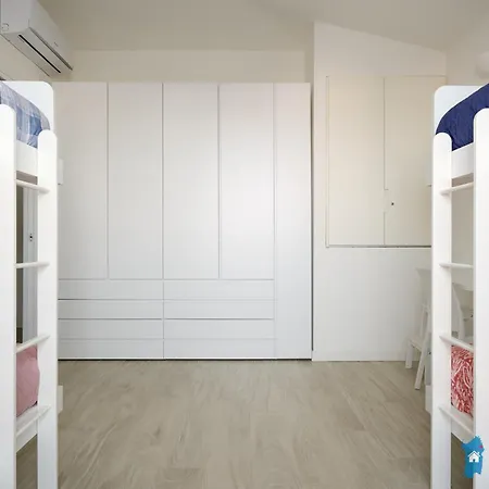 Holiday home Indipendente Al Centro Di Budoniaffitti *