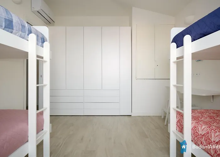 Holiday home Indipendente Al Centro Di Budoniaffitti *